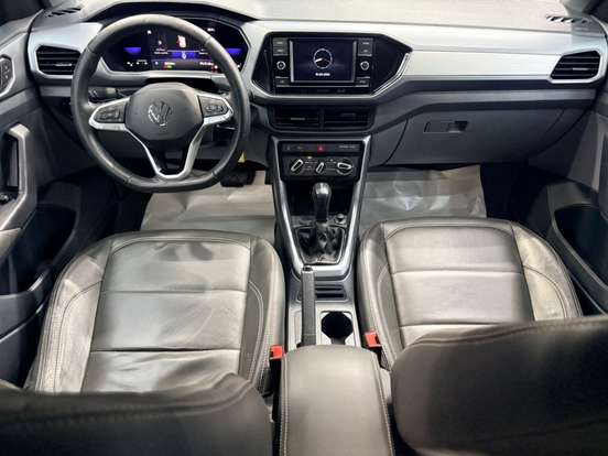 VOLKSWAGEN-T-CROSS-2022