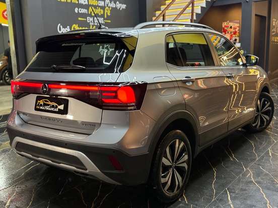 VOLKSWAGEN-T-CROSS-2024