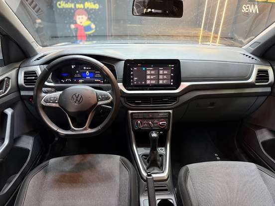 VOLKSWAGEN-T-CROSS-2024