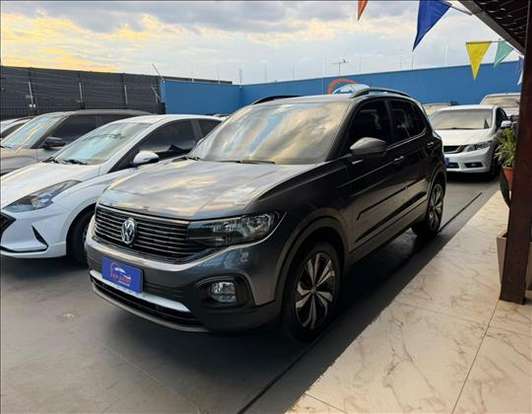 VOLKSWAGEN-T-CROSS-2020