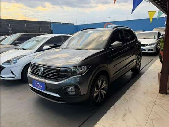 VOLKSWAGEN-T-CROSS-1.0 200 TSI TOTAL FLEX AUTOMÁTICO VOLKSWAGEN-T-CROSS-2020