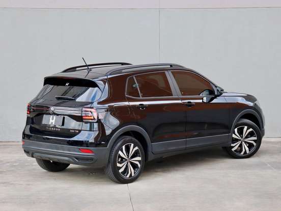 VOLKSWAGEN-T-CROSS-1.0 200 TSI TOTAL FLEX AUTOMÁTICO VOLKSWAGEN-T-CROSS-2024