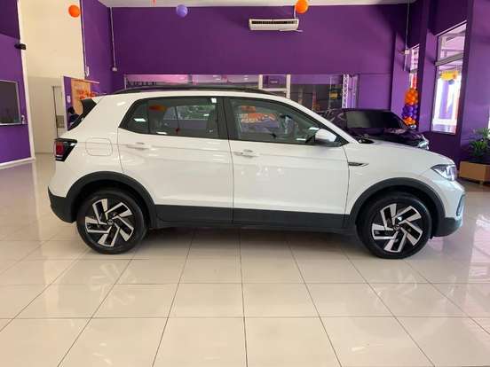 VOLKSWAGEN-T-CROSS-1.0 200 TSI TOTAL FLEX COMFORTLINE AUTOMÁTICO VOLKSWAGEN-T-CROSS-2025