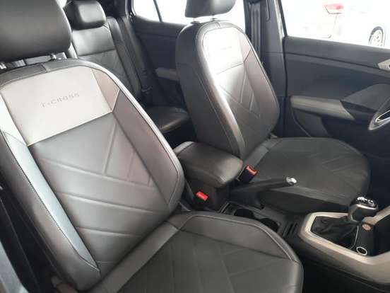 VOLKSWAGEN-T-CROSS-1.0 200 TSI TOTAL FLEX COMFORTLINE AUTOMÁTICO VOLKSWAGEN-T-CROSS-2025