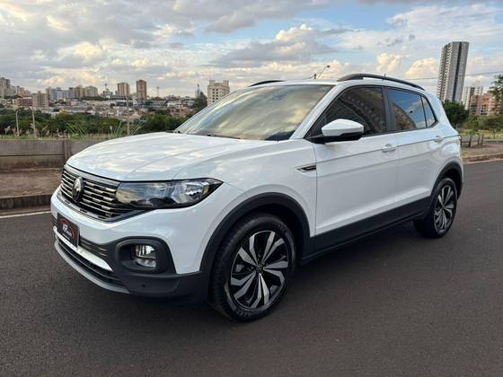 VOLKSWAGEN T-CROSS 1.0 200 TSI TOTAL FLEX COMFORTLINE AUTOMÁTICO