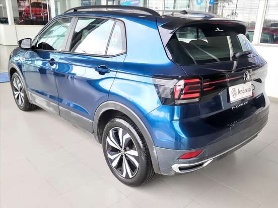 VOLKSWAGEN-T-CROSS-2022