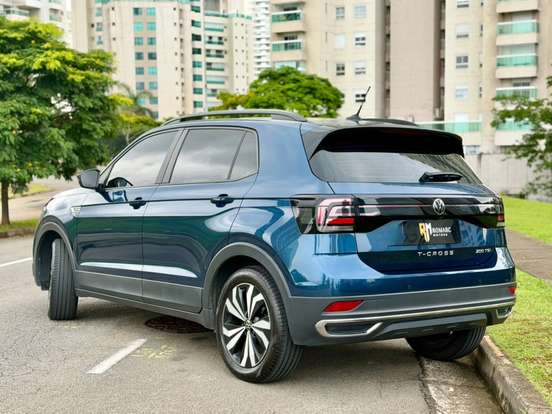 VOLKSWAGEN-T-CROSS-2022
