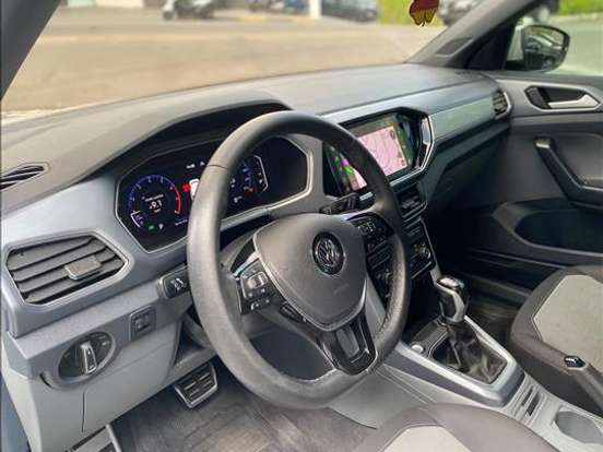 VOLKSWAGEN-T-CROSS-1.0 200 TSI TOTAL FLEX COMFORTLINE AUTOMÁTICO VOLKSWAGEN-T-CROSS-2020