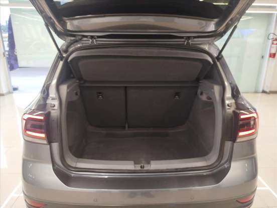 VOLKSWAGEN-T-CROSS-2019