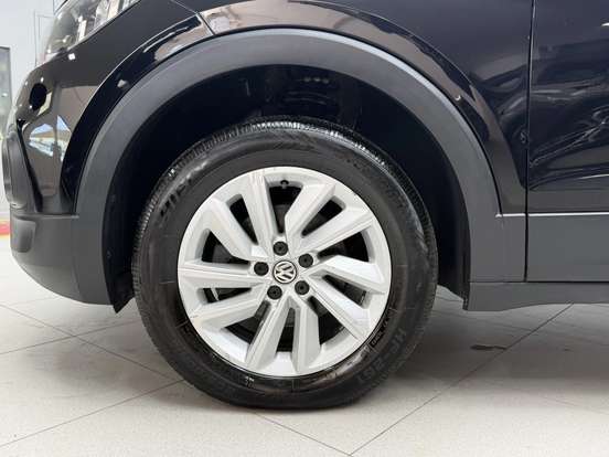 VOLKSWAGEN-T-CROSS-2020