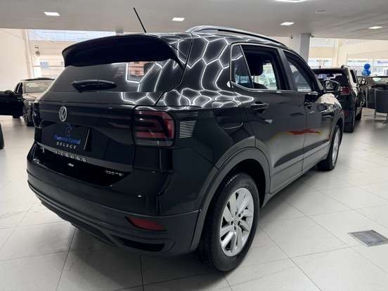 VOLKSWAGEN-T-CROSS-2020