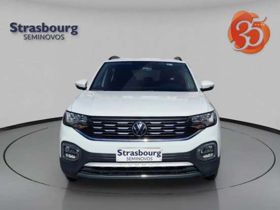 VOLKSWAGEN-T-CROSS-2021