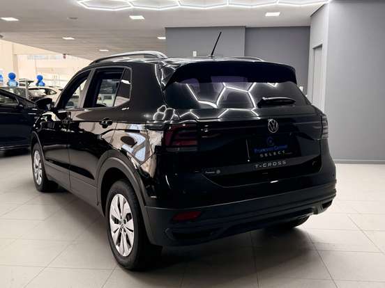 VOLKSWAGEN-T-CROSS-2022