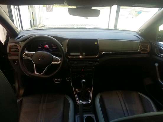 VOLKSWAGEN-T-CROSS-1.4 250 TSI TOTAL FLEX EXTREME AUTOMÁTICO VOLKSWAGEN-T-CROSS-2025