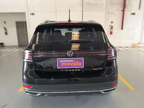 VOLKSWAGEN-T-CROSS-2024