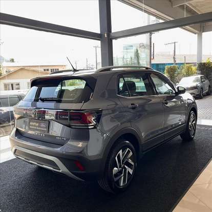 VOLKSWAGEN-T-CROSS-1.4 250 TSI TOTAL FLEX HIGHLINE AUTOMÁTICO VOLKSWAGEN-T-CROSS-2025