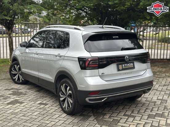 VOLKSWAGEN-T-CROSS-2021