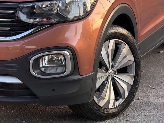 VOLKSWAGEN-T-CROSS-1.4 250 TSI TOTAL FLEX HIGHLINE AUTOMÁTICO VOLKSWAGEN-T-CROSS-2019