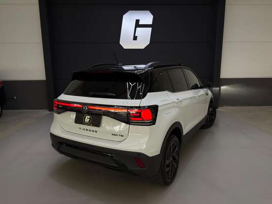 VOLKSWAGEN-T-CROSS-1.4 250 TSI TOTAL FLEX HIGHLINE AUTOMÁTICO VOLKSWAGEN-T-CROSS-2024