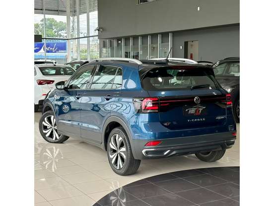 VOLKSWAGEN-T-CROSS-2022