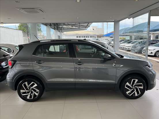 VOLKSWAGEN-T-CROSS-2025