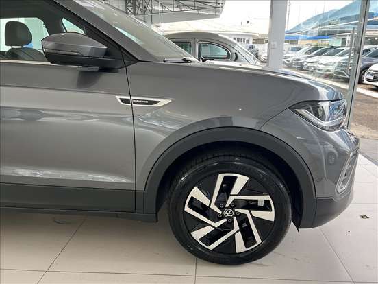 VOLKSWAGEN-T-CROSS-1.4 250 TSI TOTAL FLEX HIGHLINE AUTOMÁTICO VOLKSWAGEN-T-CROSS-2025