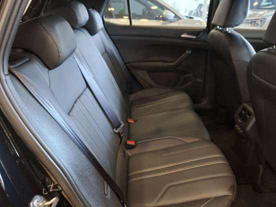 VOLKSWAGEN-T-CROSS-1.4 250 TSI TOTAL FLEX HIGHLINE AUTOMÁTICO VOLKSWAGEN-T-CROSS-2025