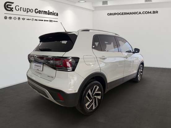 VOLKSWAGEN-T-CROSS-1.4 250 TSI TOTAL FLEX HIGHLINE AUTOMÁTICO VOLKSWAGEN-T-CROSS-2024