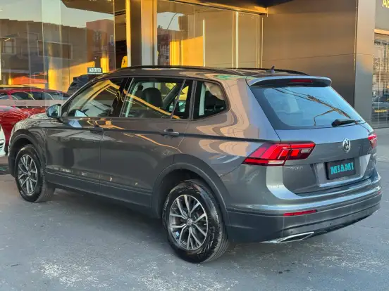 VOLKSWAGEN-TIGUAN-1.4 250 TSI TOTAL FLEX ALLSPACE TIPTRONIC VOLKSWAGEN-TIGUAN-2019