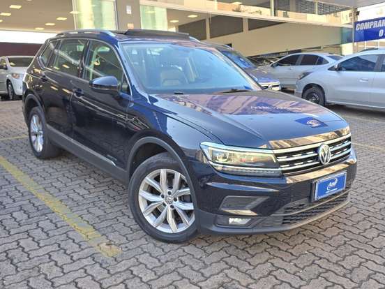 VOLKSWAGEN-TIGUAN-2019
