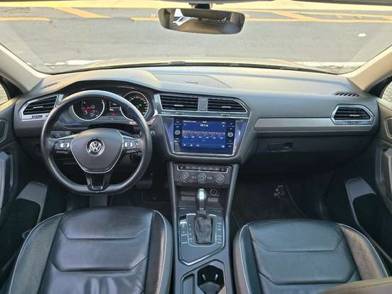 VOLKSWAGEN-TIGUAN-1.4 250 TSI TOTAL FLEX ALLSPACE COMFORTLINE TIPTRONIC VOLKSWAGEN-TIGUAN-2019