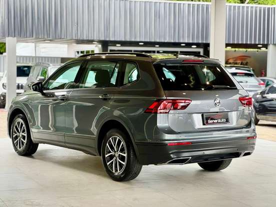 VOLKSWAGEN-TIGUAN-2019