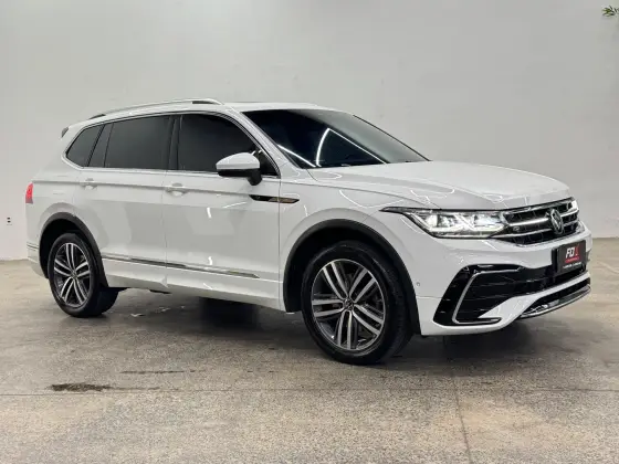 VOLKSWAGEN TIGUAN 2.0 300 TSI GASOLINA ALLSPACE R-LINE AUTOMÁTICO