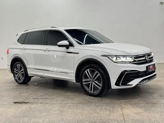 VOLKSWAGEN-TIGUAN-2023