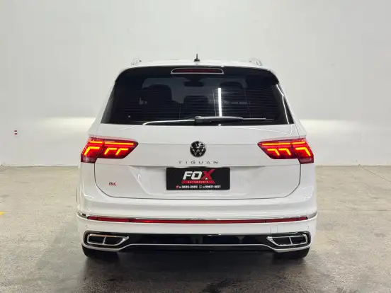 VOLKSWAGEN-TIGUAN-2.0 300 TSI GASOLINA ALLSPACE R-LINE AUTOMÁTICO VOLKSWAGEN-TIGUAN-2023