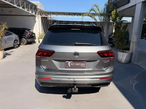 VOLKSWAGEN-TIGUAN-2019