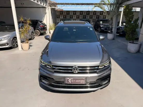 VOLKSWAGEN-TIGUAN-2019