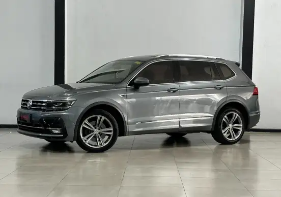 VOLKSWAGEN-TIGUAN-2019