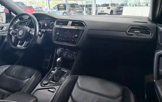 VOLKSWAGEN-TIGUAN-2018