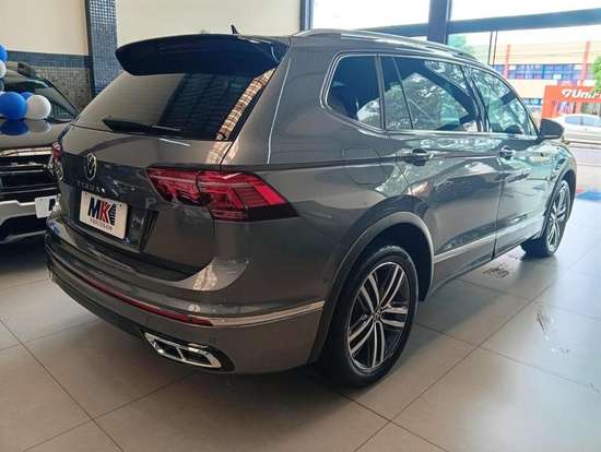 VOLKSWAGEN-TIGUAN-2024