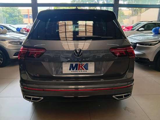 VOLKSWAGEN-TIGUAN-2.0 300 TSI GASOLINA ALLSPACE R-LINE AUTOMÁTICO VOLKSWAGEN-TIGUAN-2024