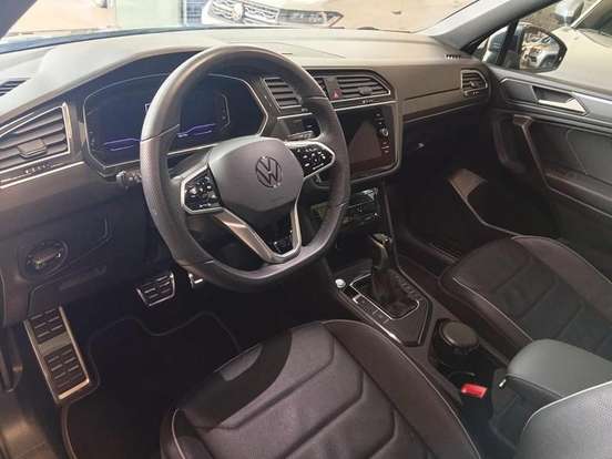 VOLKSWAGEN-TIGUAN-2.0 300 TSI GASOLINA ALLSPACE R-LINE AUTOMÁTICO VOLKSWAGEN-TIGUAN-2024