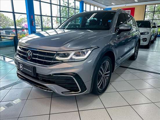 VOLKSWAGEN-TIGUAN-2024