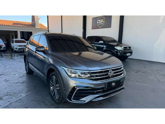 VOLKSWAGEN-TIGUAN-2.0 300 TSI GASOLINA ALLSPACE R-LINE AUTOMÁTICO VOLKSWAGEN-TIGUAN-2024