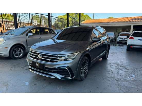 VOLKSWAGEN-TIGUAN-2.0 300 TSI GASOLINA ALLSPACE R-LINE AUTOMÁTICO VOLKSWAGEN-TIGUAN-2024