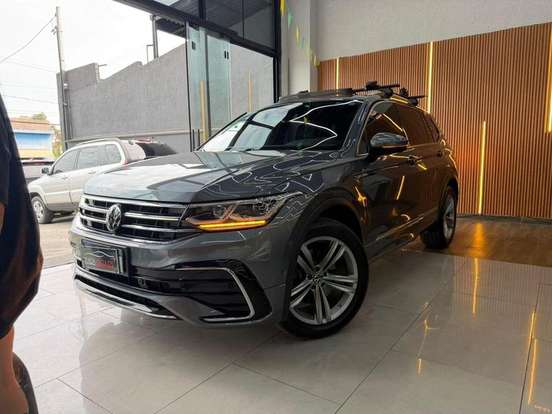 VOLKSWAGEN-TIGUAN-2023