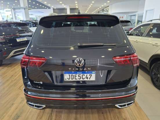 VOLKSWAGEN-TIGUAN-2.0 300 TSI GASOLINA ALLSPACE R-LINE AUTOMÁTICO VOLKSWAGEN-TIGUAN-2024