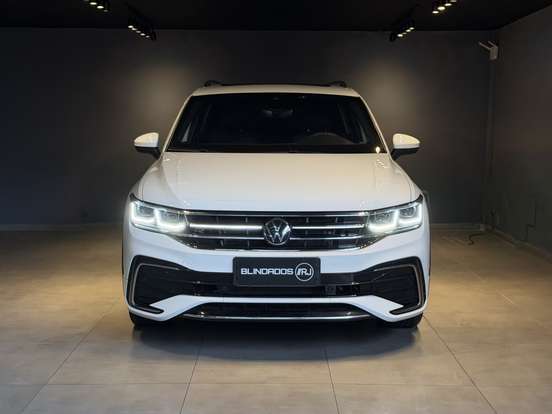 VOLKSWAGEN-TIGUAN-2024
