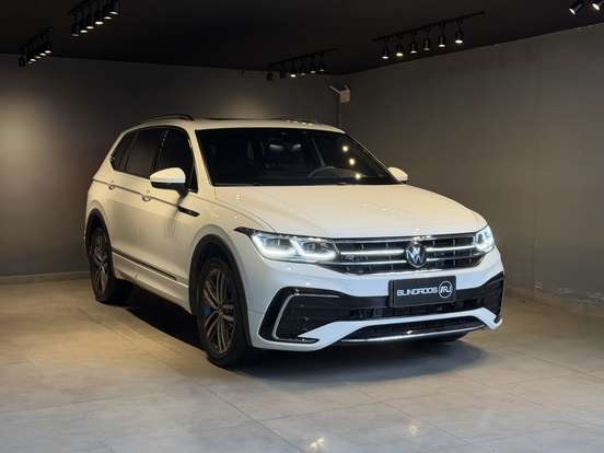 VOLKSWAGEN-TIGUAN-2.0 300 TSI GASOLINA ALLSPACE R-LINE AUTOMÁTICO VOLKSWAGEN-TIGUAN-2024
