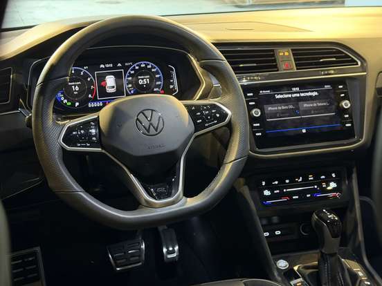VOLKSWAGEN-TIGUAN-2024